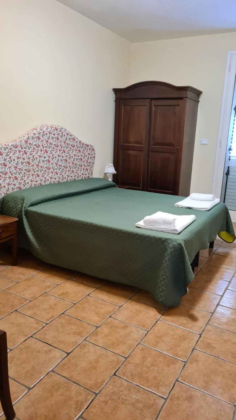 Villa Rosa Candida San Foca Szoba fotó